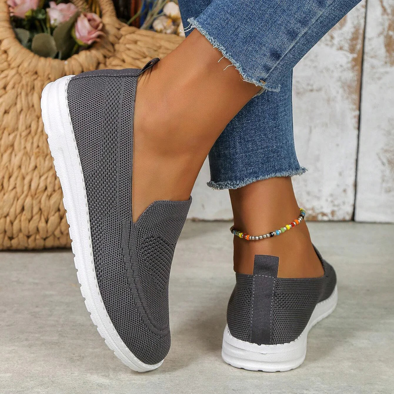 Victoria | Women's Shoes with Breathable Mesh Upper | Slip-On Design for All-Day Comfort