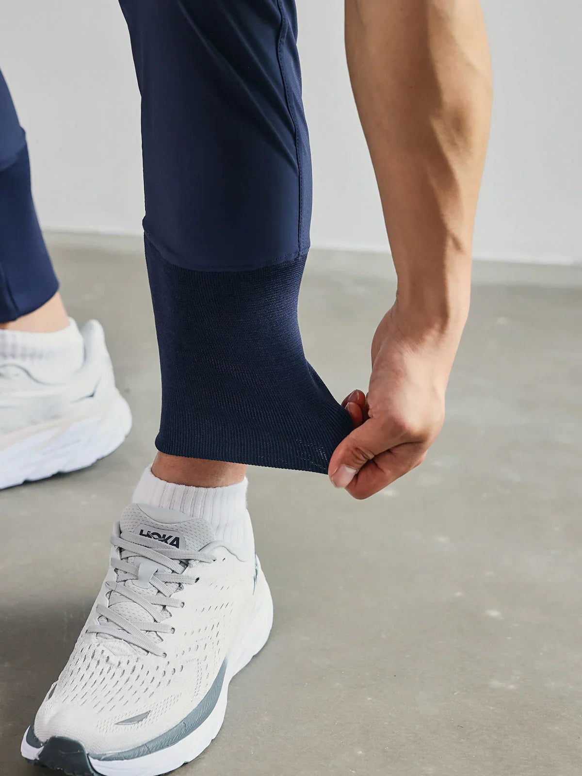Men's Athletic Training Pants — Stretch Moisture-Wicking Fit 13