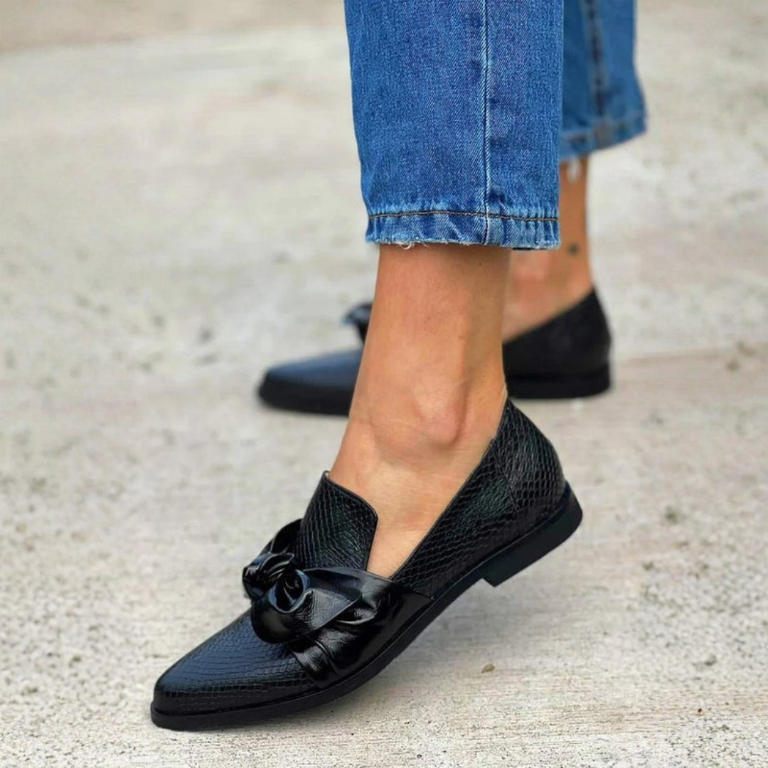 Elegant Black Loafers for Women with Shiny Bow Detail | Stylish Footwear for Any Occasion