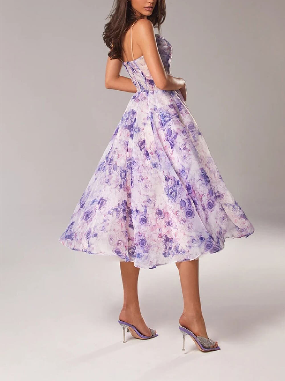 Charming Midi Dress | Women's Dress with Unique Print & V-Neck Design | Effortless Style for Any Occasion