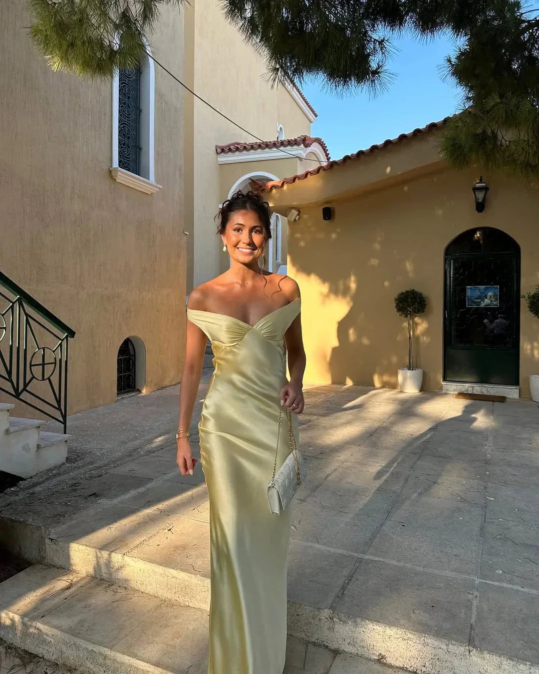 Chic Collection | Off-Shoulder Maxi Dress with Flowing Design | Elegant Long Dress for Any Occasion