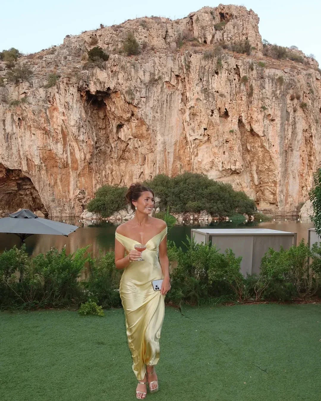 Chic Collection | Off-Shoulder Maxi Dress with Flowing Design | Elegant Long Dress for Any Occasion