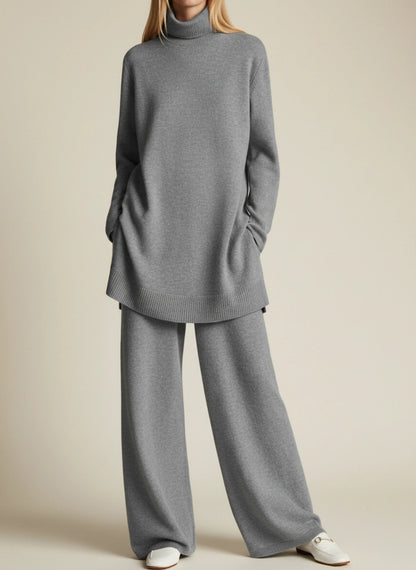 Chic Lounge | Women's Pant Set with Turtleneck Top | Effortless Style for Comfort