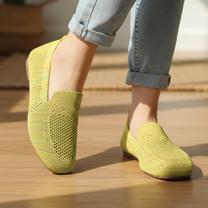 Clara | Black Flats for Women with Cushioned Insole | Slip-On Comfort for Everyday Style