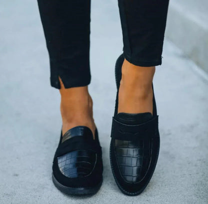 Elegant Comfort | Women's Loafers with Cushioned Insole | Stylish Slip-On Design for All-Day Wear