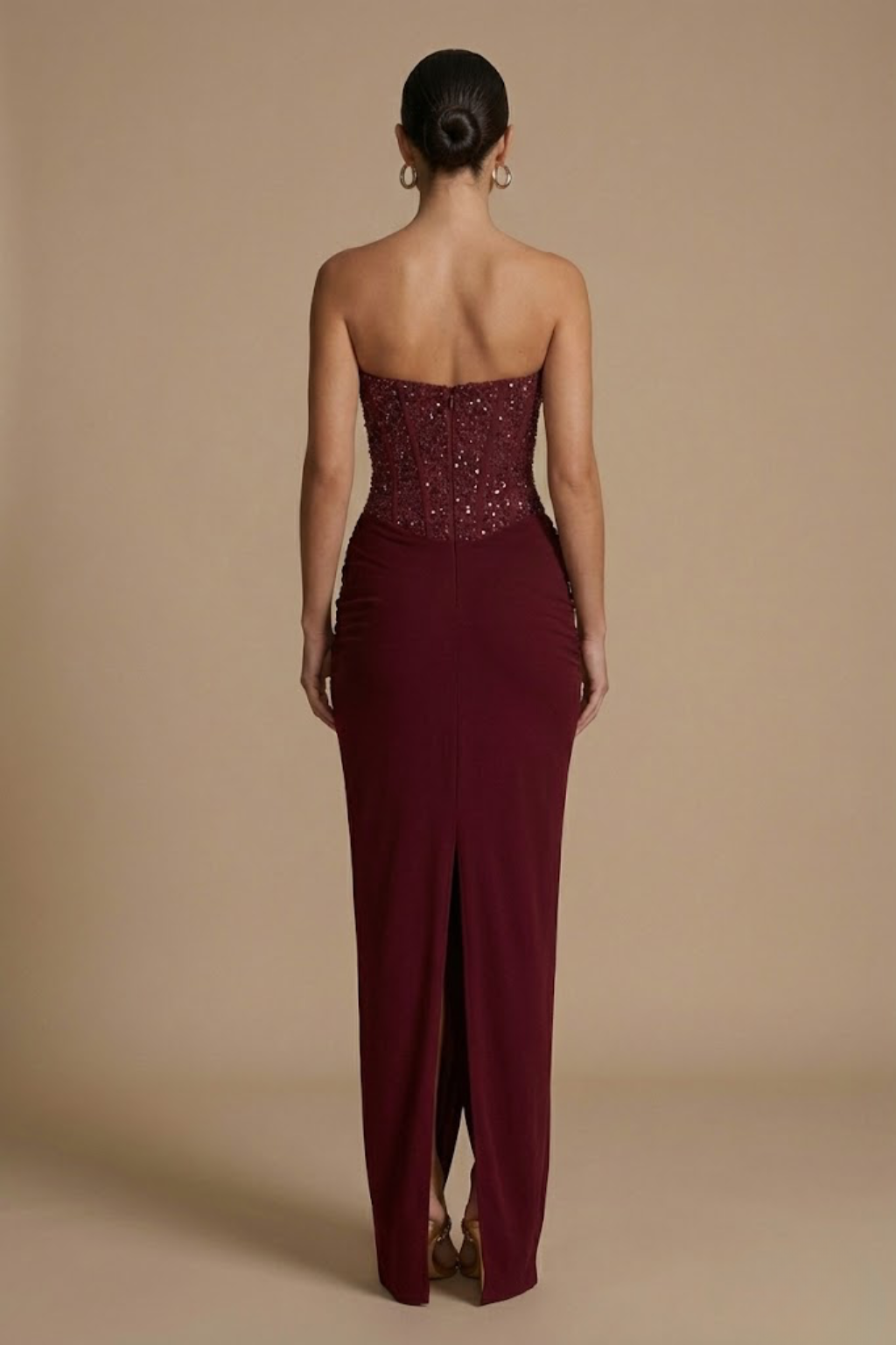 Elegant Evening Gown | Strapless Glitter Maxi Dress with Sculpted Silhouette for Stunning Impact