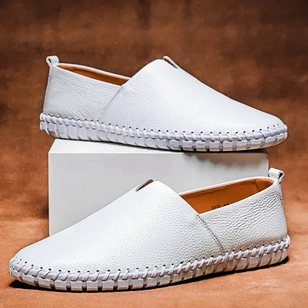 Elegant Loafers | Black Leather Slip-Ons with Cushioned Insole | Comfortable Footwear for Women