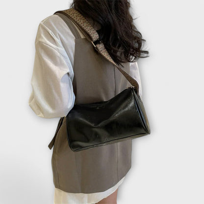 Everyday Chic | Shoulder Bag for Women with Adjustable Strap | Modern Design for Effortless Summer Style