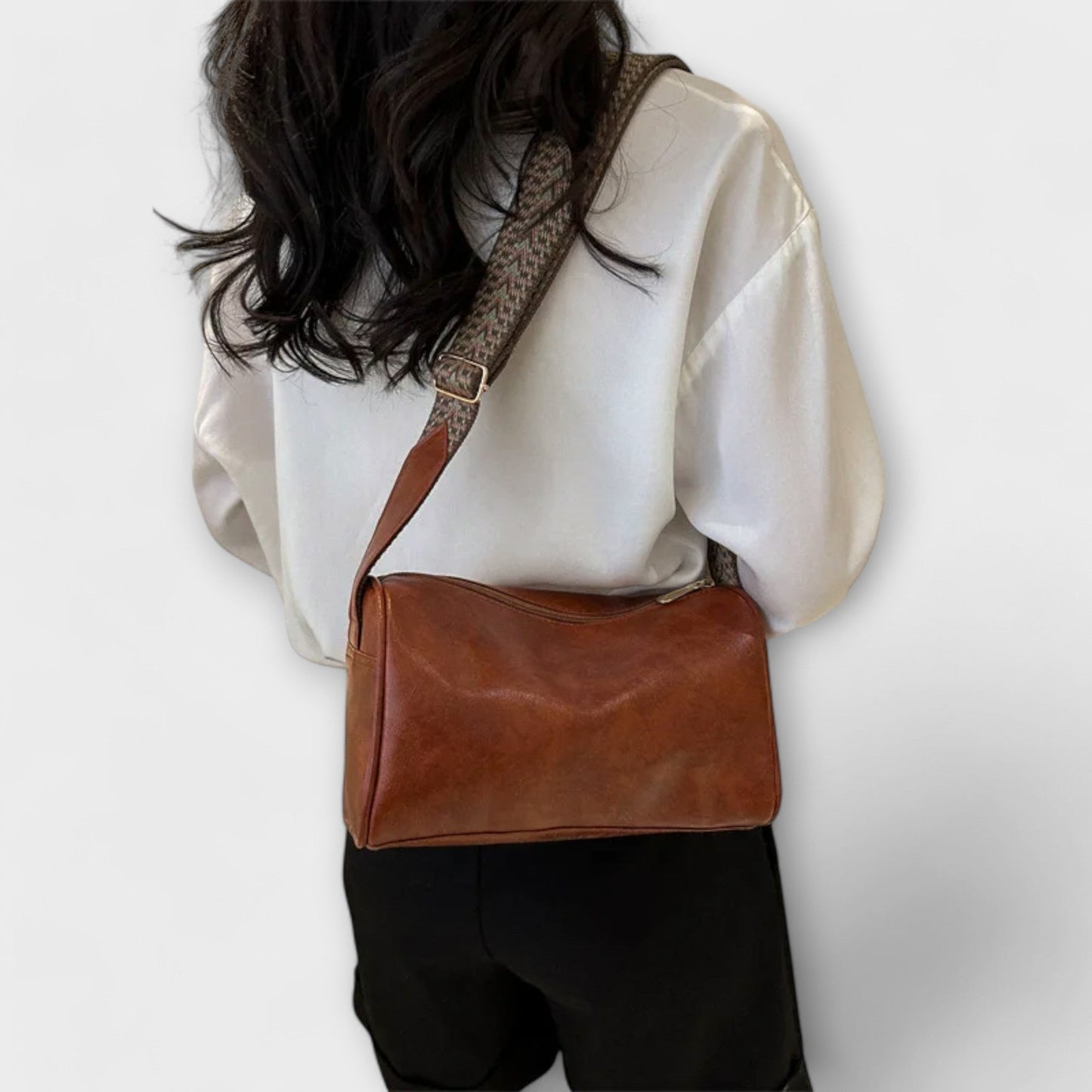 Everyday Chic | Shoulder Bag for Women with Adjustable Strap | Modern Design for Effortless Summer Style