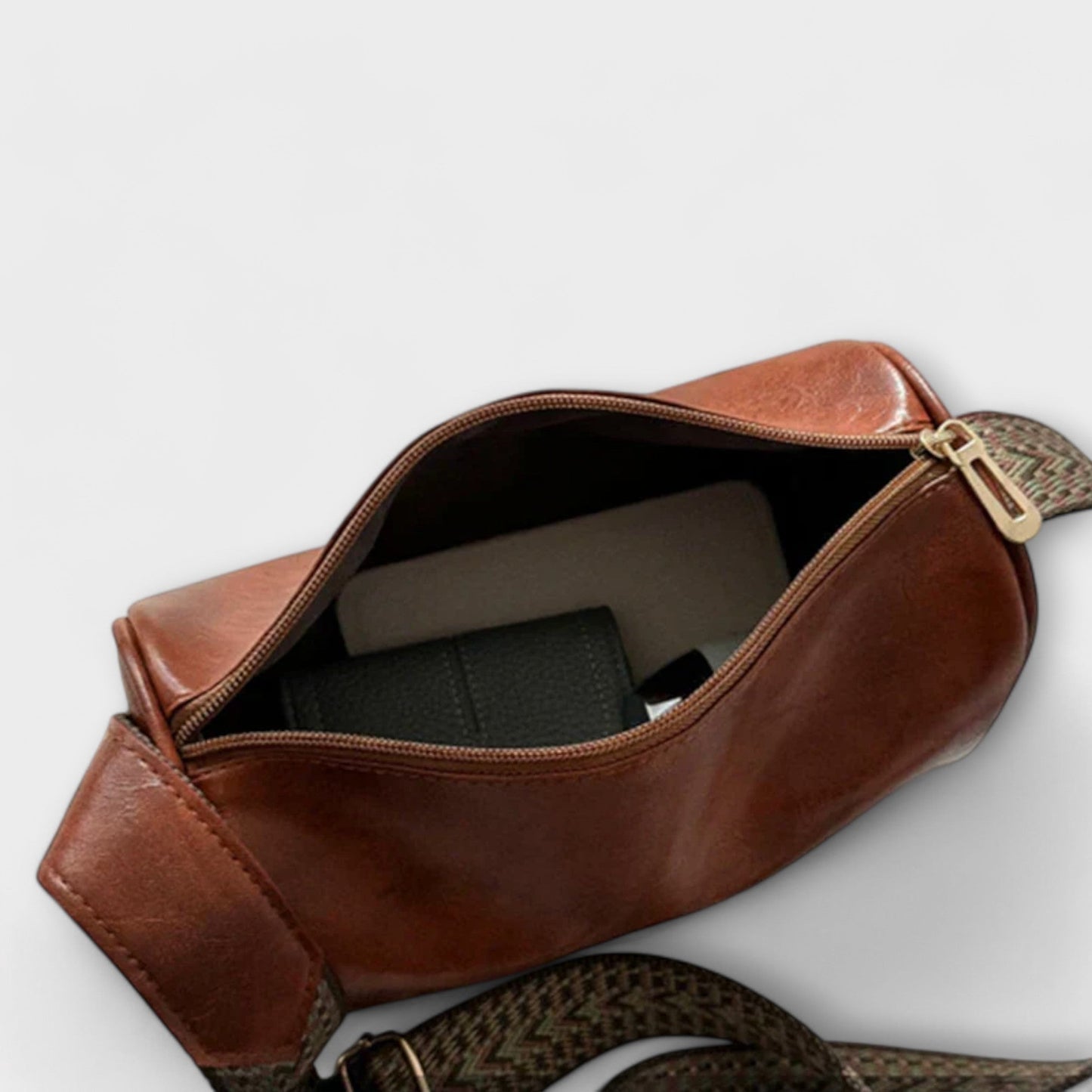 Everyday Chic | Shoulder Bag for Women with Adjustable Strap | Modern Design for Effortless Summer Style