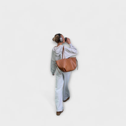 Everyday Elegance | Women's Handbag with Structured Design | Versatile Style for Daily Use