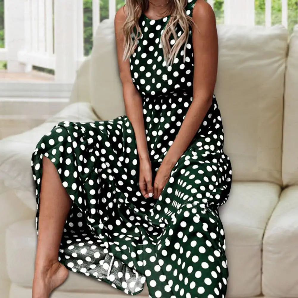 Isabelle Collection | Women's Dress with Polka Dot Print & Sleeveless Design | Effortless Summer Style for Everyday Wear