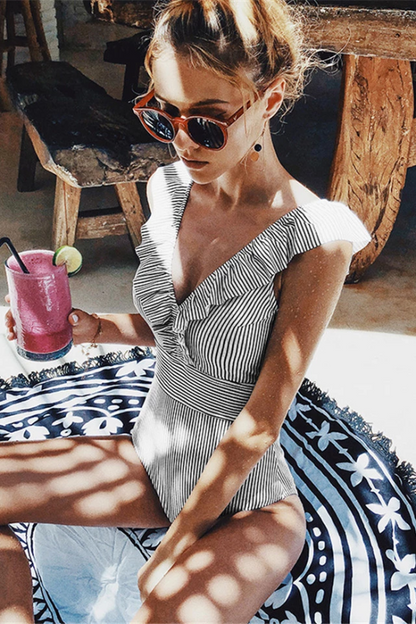Keera | Women's One Piece Swimsuit with Adjustable Straps | Flattering Retro Striped Design for Beach Elegance