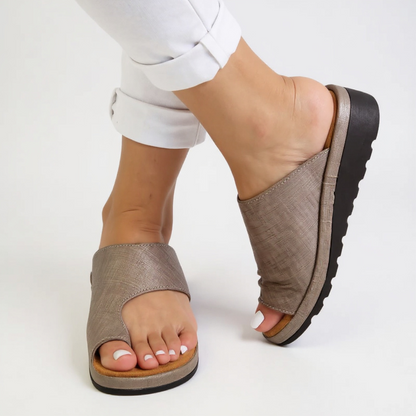 Madison Collection | Women's Sandals with Orthopedic Support | Breathable Design for All-Day Comfort