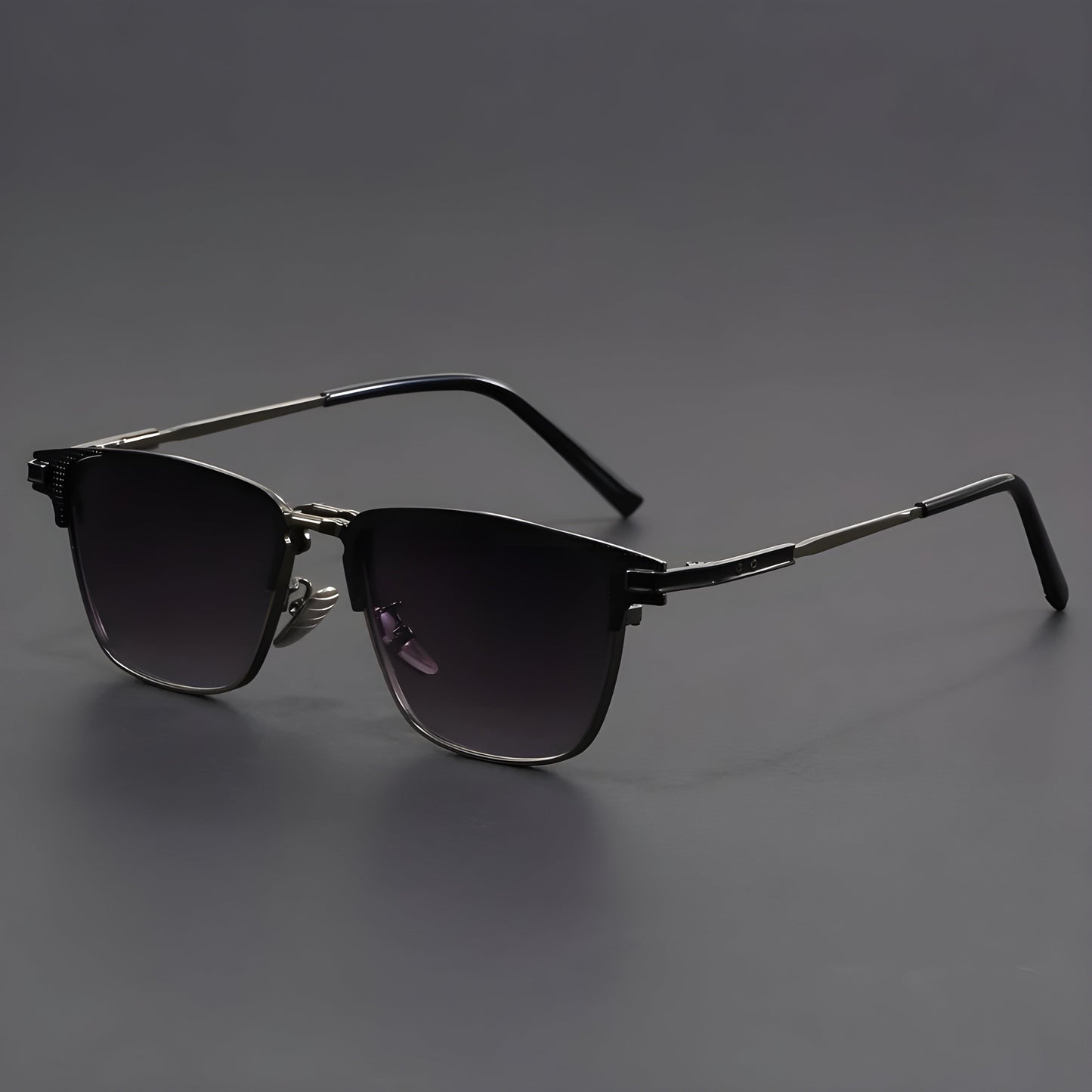Montes | Men's Sunglasses with Polarized Photochromic Lenses | Lightweight Titanium Design for Ultimate Comfort