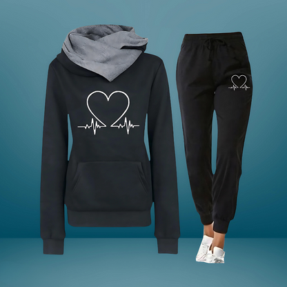Women's Fleece Heartbeat Print Tracksuit Set — Cozy Two-Piece 4