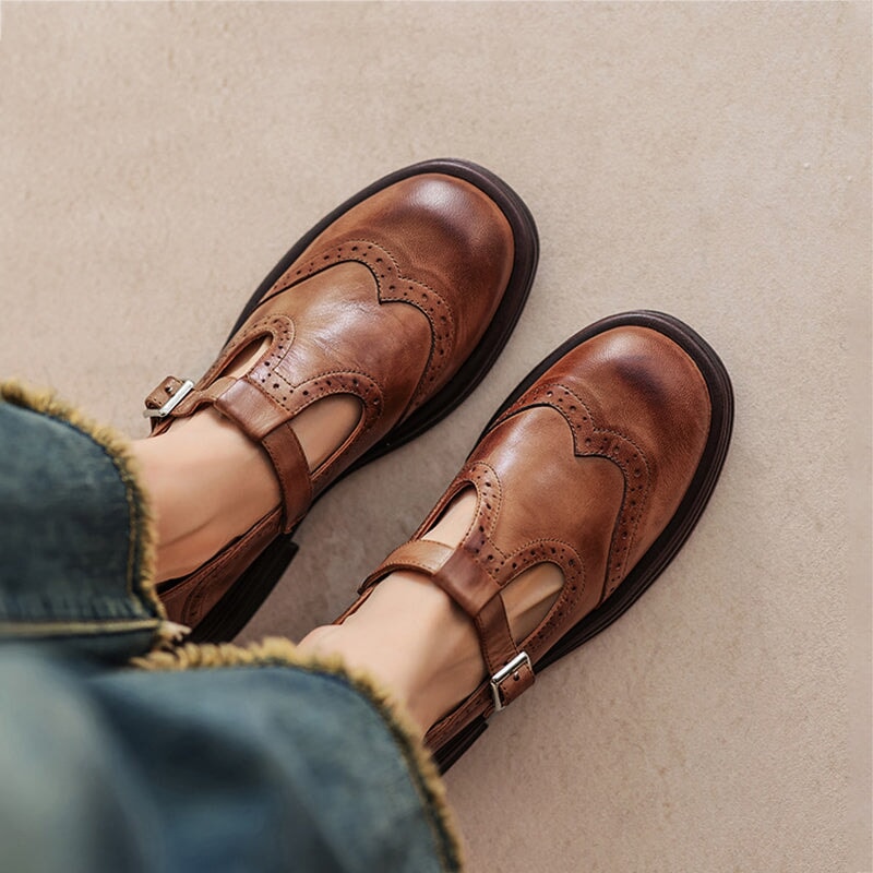 Risla Collection | Women's Flats with Classic Strap Design | Elegant Flat Shoes for Everyday Comfort