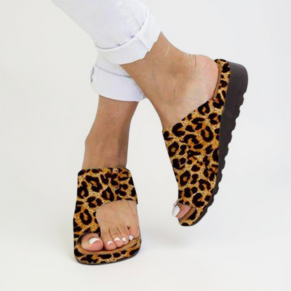 Summer Comfort | Women's Sandals with Orthopedic Toe Split Design | Breathable Style for Warm Days
