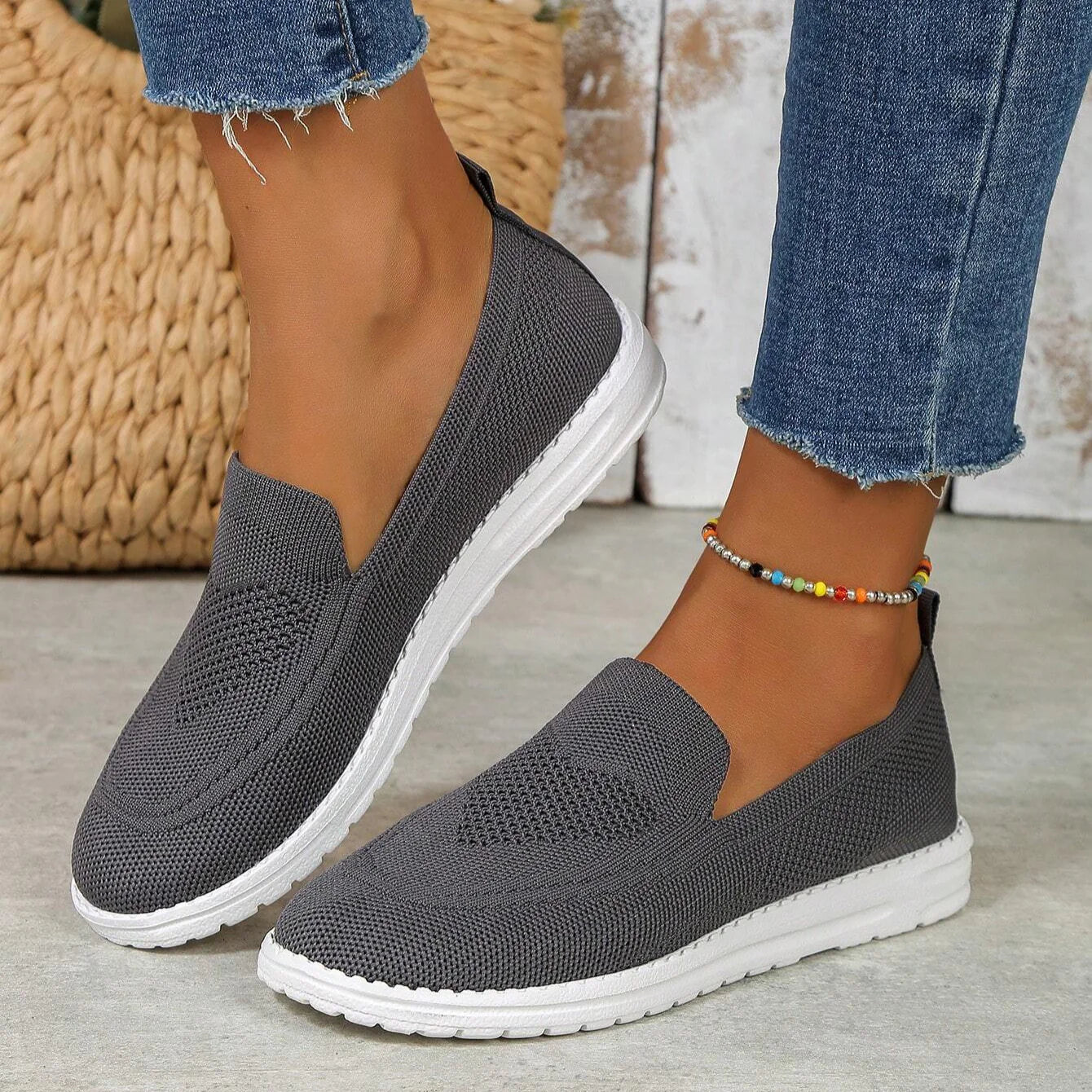 Victoria | Women's Shoes with Breathable Mesh Upper | Slip-On Design for All-Day Comfort