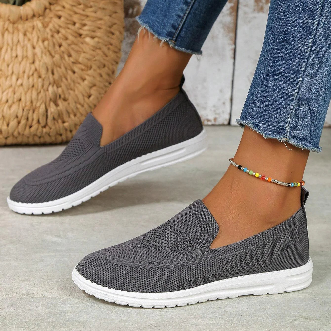 Victoria | Women's Shoes with Breathable Mesh Upper | Slip-On Design for All-Day Comfort