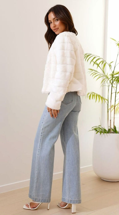Women's Quilted Faux Fur Cropped Open-Front Evening Jacket 4