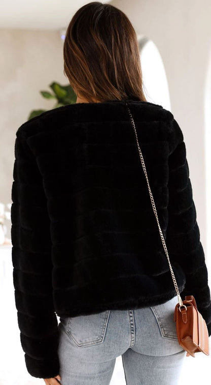 Women's Quilted Faux Fur Cropped Open-Front Evening Jacket 8